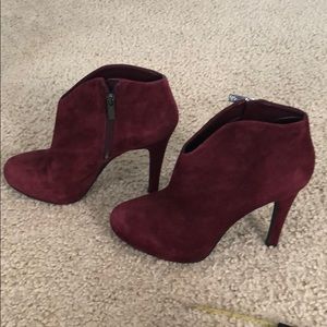 Jessica Simpson Shoes - EUC Jessica Simpson Red Suede Booties Jessica Simpson Shoes - EUC Jessica Simpson Red Suede Booties